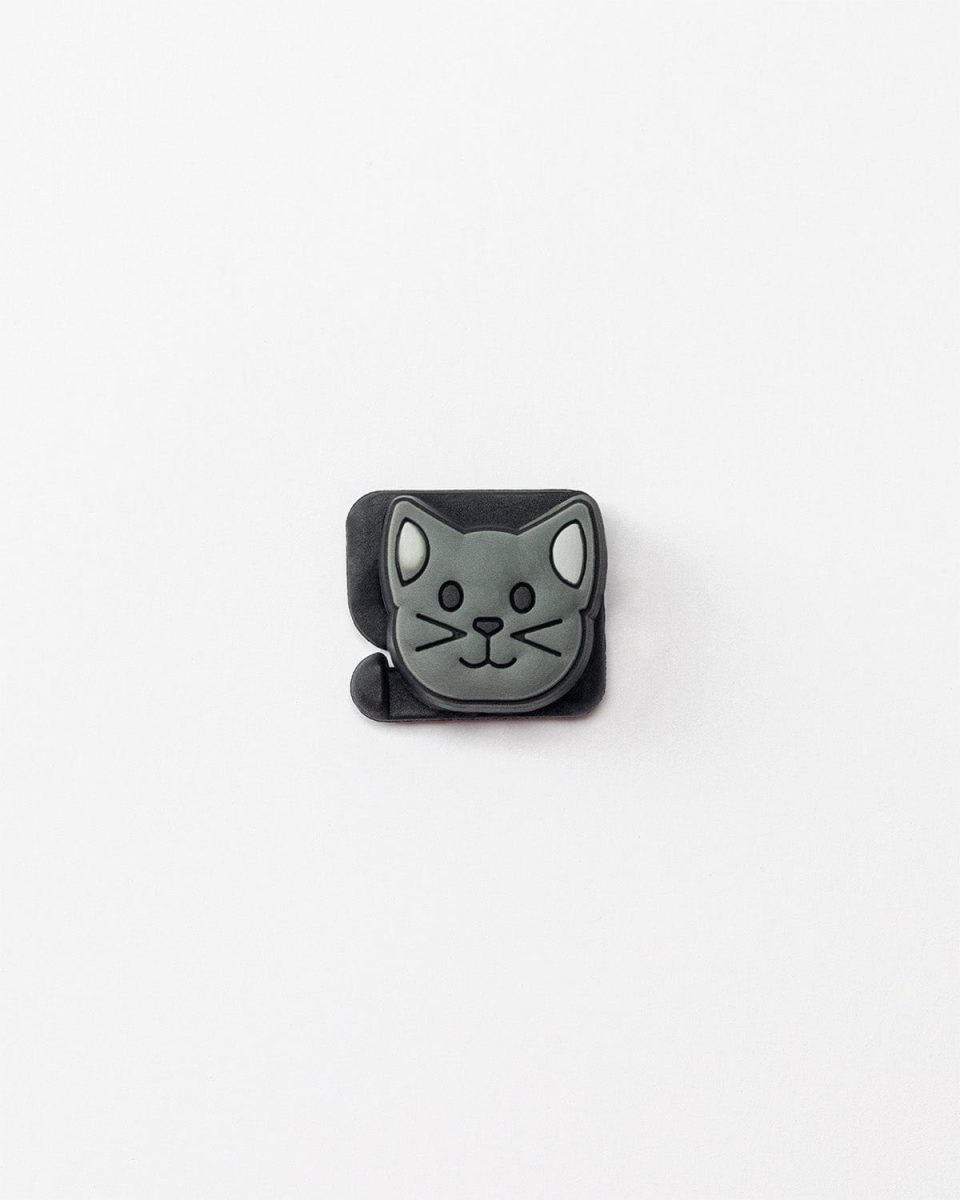 Clovey™ - Black Cat